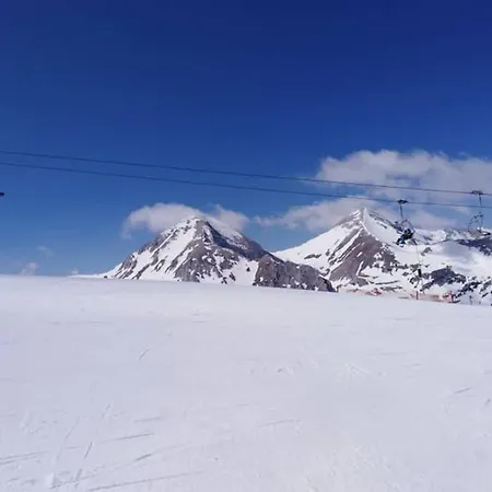 Апартамент Sunny - Few Steps From Gondola *