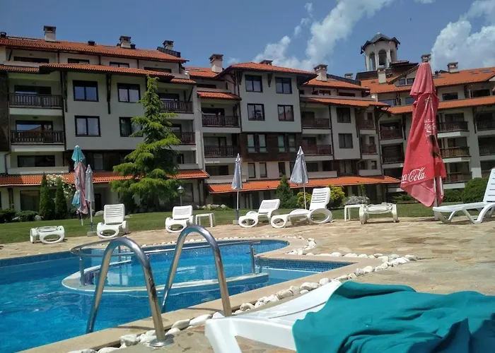 Апартамент Sunny - Few Steps From Gondola Банско